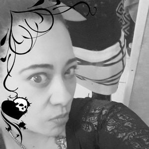 Meet your Posher, Lorena